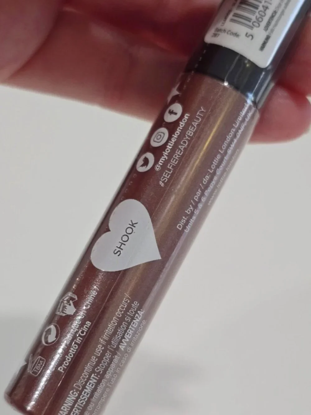 Lottie London ✦ Slay All Day Metallic Matte Liquid Lipstick ✦ Shook Bold Shimmer